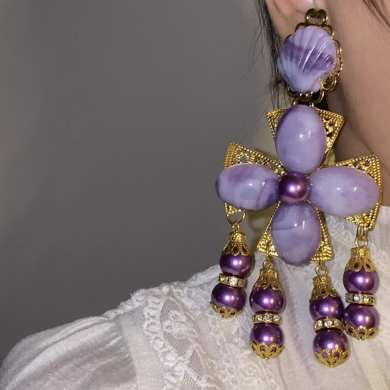 Ethnic Fashion Brand - Большой бренд, преувеличенный темперамент, элитный смысл,