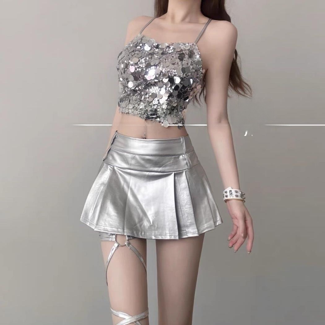 Модный сексуальный серебристый – обзор и цена Ethnic Fashion Trends 2026