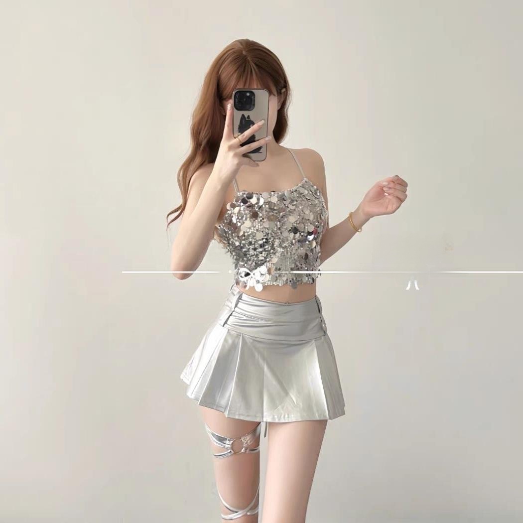 Модный сексуальный серебристый – обзор и цена Ethnic Fashion Trends 2026