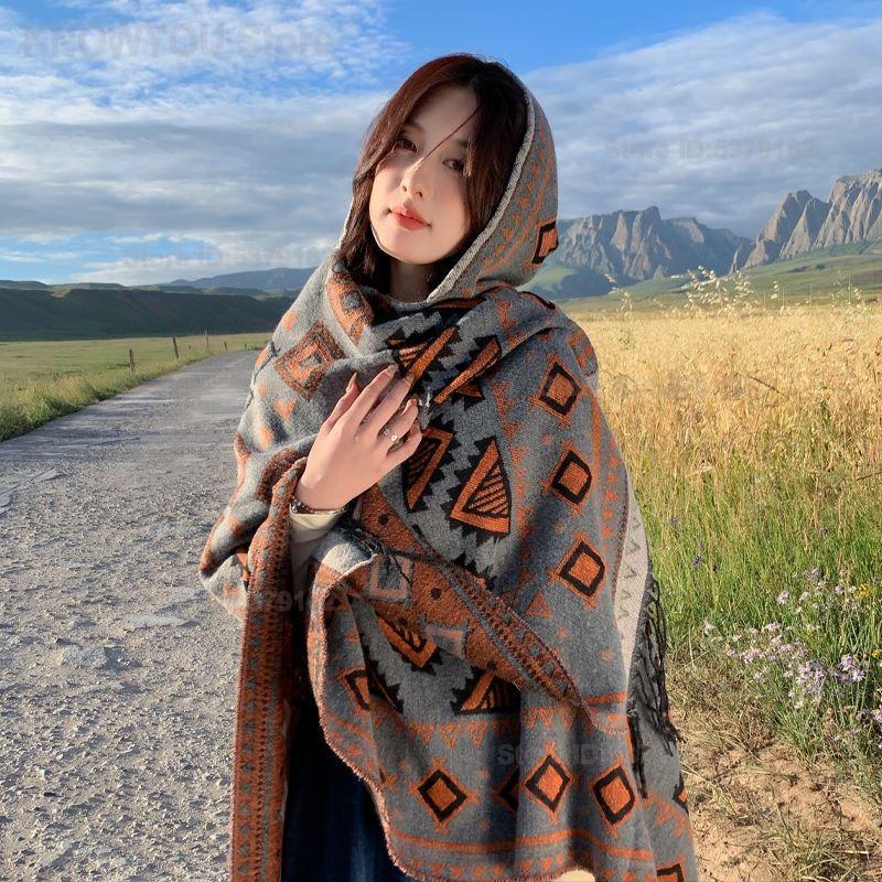 Женский этнический плащ-накидк – обзор и цена Ethnic Fashion Photography