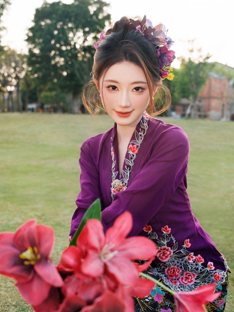 Новый женский комплект одежды  – обзор и цена Ethnic Fashion Photography