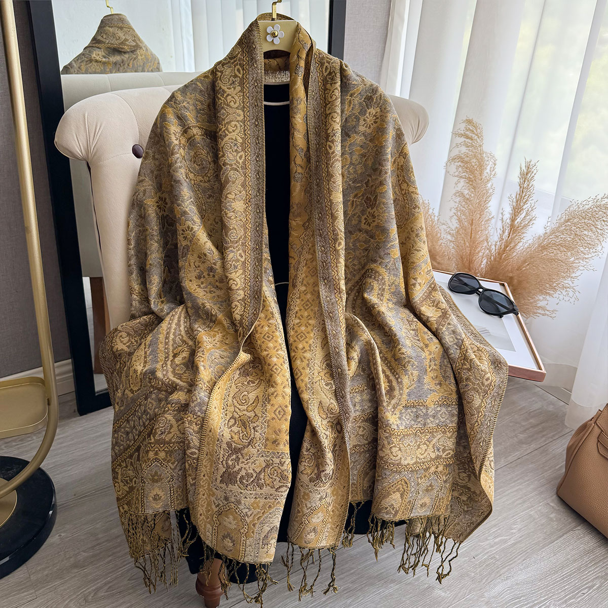 Одеяло с кисточками, дизайн, э – обзор и цена Winter Ethnic Fashion For Women